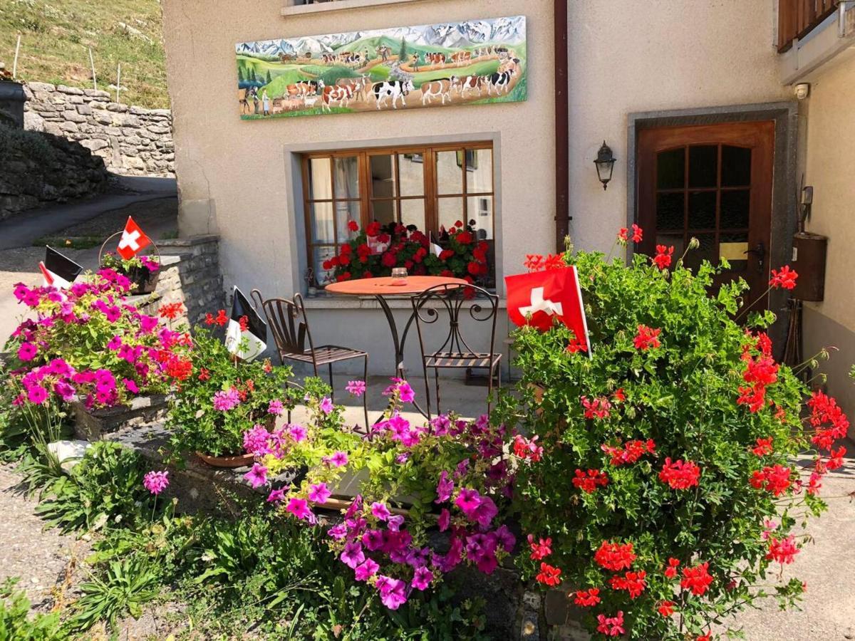 Spacious House With Mountain View In Haut Intyamon Villa Les Sciernes d'Albeuve Dış mekan fotoğraf