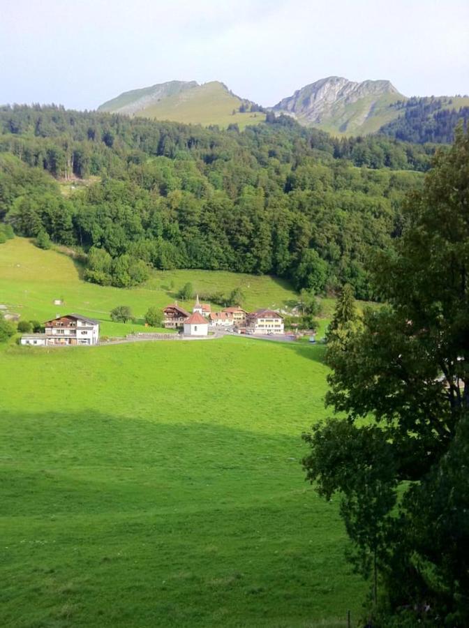 Spacious House With Mountain View In Haut Intyamon Villa Les Sciernes d'Albeuve Dış mekan fotoğraf